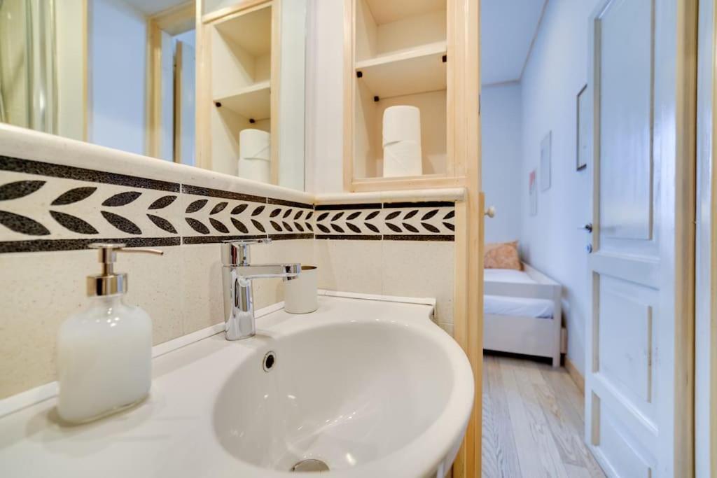 Volturno'S Unique View Apartment Rome Exterior photo